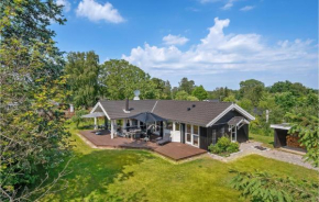 Nice Home In Vejby With Sauna, Vejby